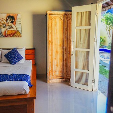 Villa Matahari Seminyak Esterno foto