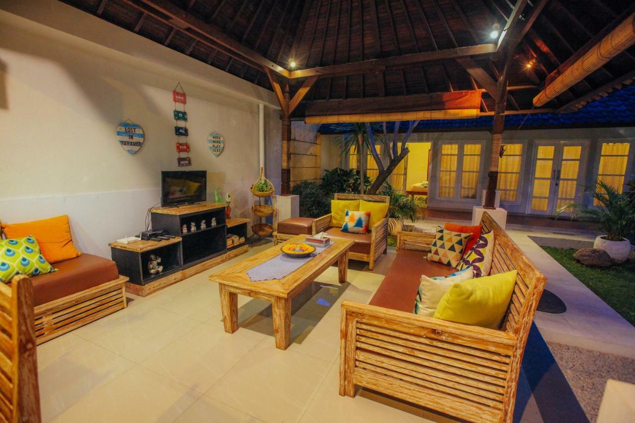 Villa Matahari Seminyak Esterno foto