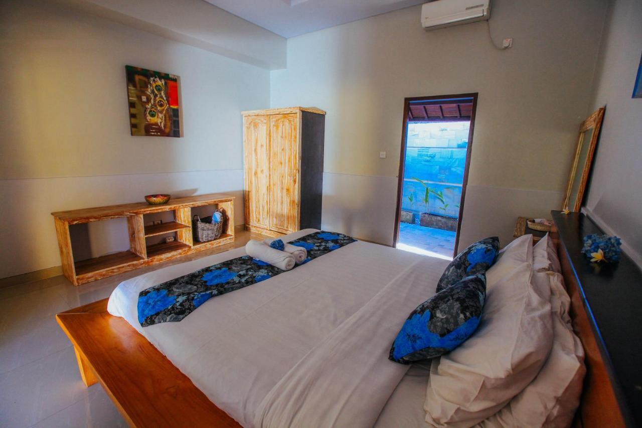 Villa Matahari Seminyak Esterno foto